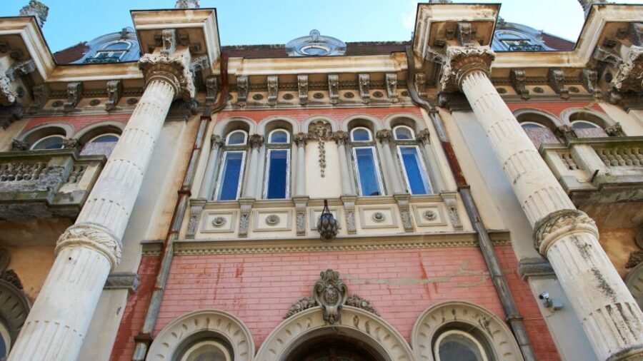 From Bucharest: Full-Day History, Sun & Fun at the Black Sea - Constanta’s Old Town Walk: Archaeological Museum and Roman Finds