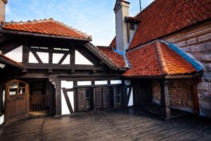 From Bucharest: Full-Day Trip to Dracula Castle - Bran Castle: Dracula’s Castle, plus how to enjoy it without hype
