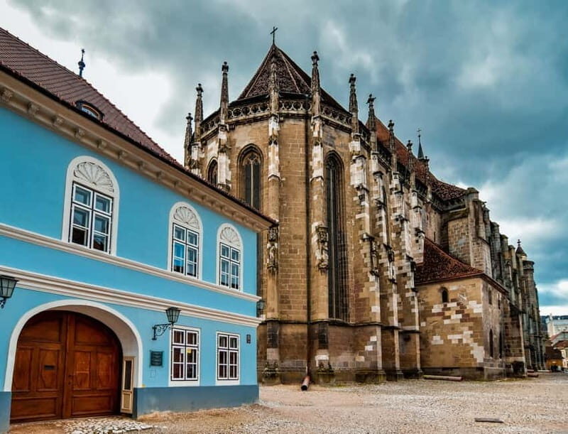 From Bucharest: Peles Castle, Brasov & Bran Castle Day Trip - Timing, Comfort Stops, and How Guides Keep the Day Under Control