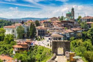 From Bucharest: Small Group Day Trip to Medieval Bulgaria - Ivanovo Rock-Hewn Churches: UNESCO in a gorge