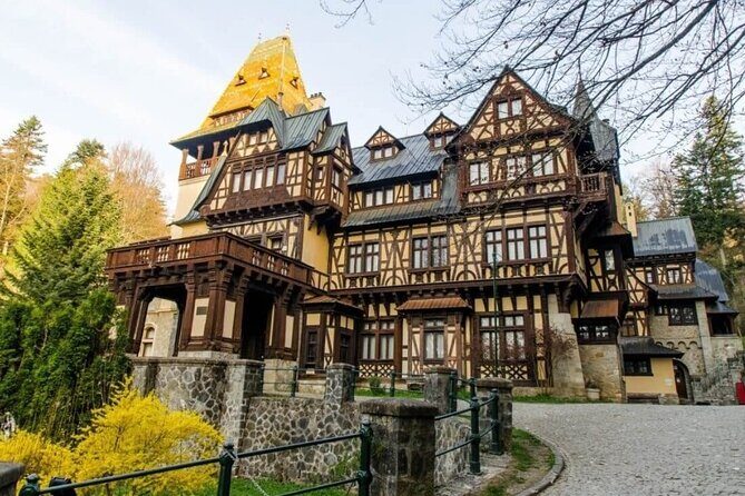 Full-Day Private Tour to Sinaia, Bran and Brasov from Bucharest - Best-fit travelers: who will love this day, and who might not