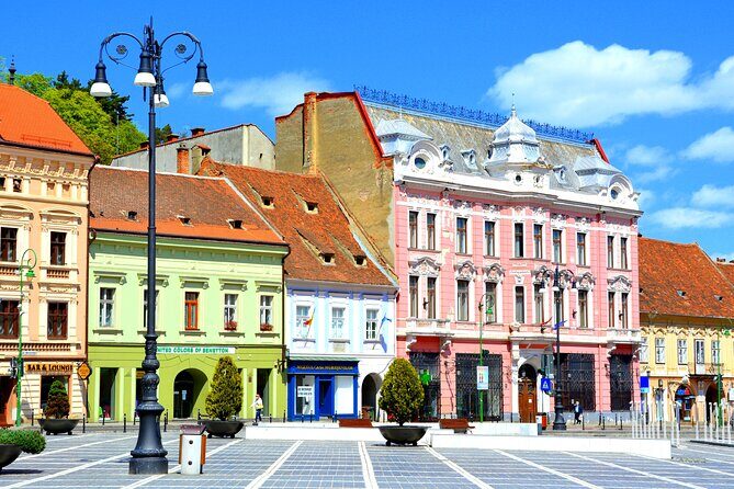 Guided Tour to Dracula Castle, Peles Castle and Brasov - Brasov Walking Tour: Your Breather in the Middle of Castle Time