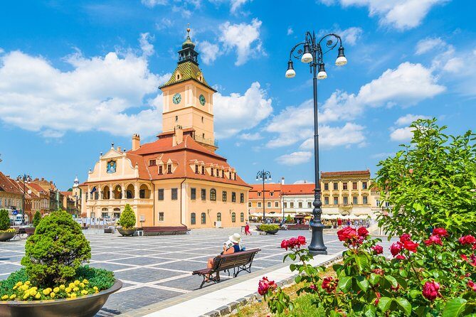 Guided Tour to Dracula Castle, Peles Castle and Brasov - Best Time to Go and What to Bring