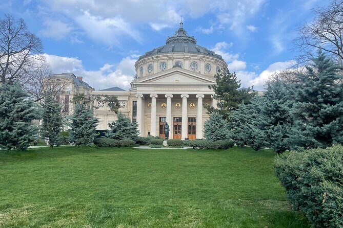 Highlights of Bucharest 4h private Tour - Triumph Arch and Revolution Square: from symbols to real turning points
