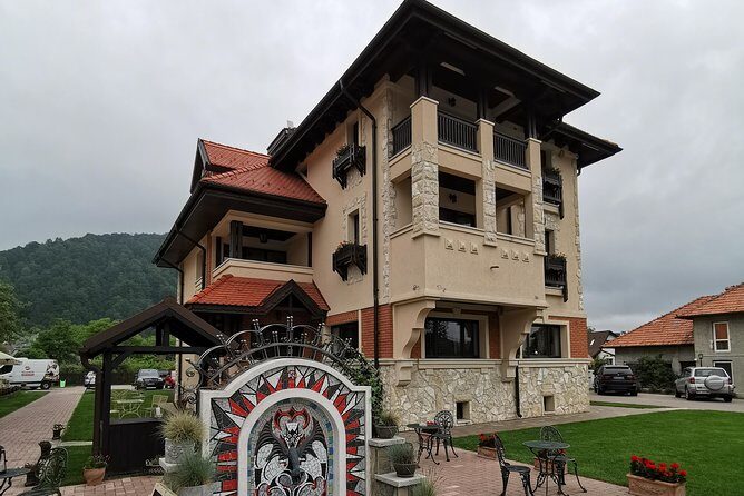 Libearty Brown Bears Sanctuary & Fun with ATV or Buggy Quad Tour - Pickup in Bucharest and the small-group advantage