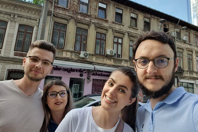 Life in Communist Bucharest: Self-Guided Puzzle Quest - Getting from Revolution Square to Constitution Square (without a guide)