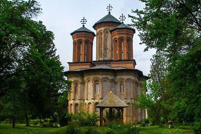 Mogosoaia Palace & Snagov Monastery: Private tour from Bucharest - A calm half-day escape with real guidance