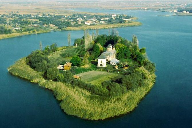Mogosoaia Palace & Snagov Monastery: Private tour from Bucharest - Why the guide matters more than you expect