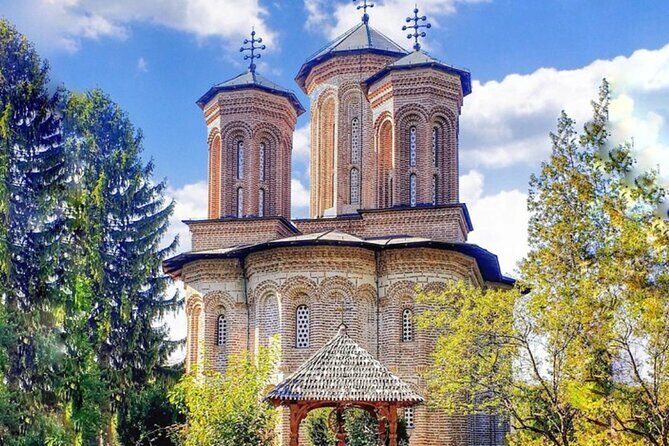 Mystical Monasteries, Dracula's Tomb and Mogosoaia Lake Palace - Private Tour - The format: a private driver day that feels efficient
