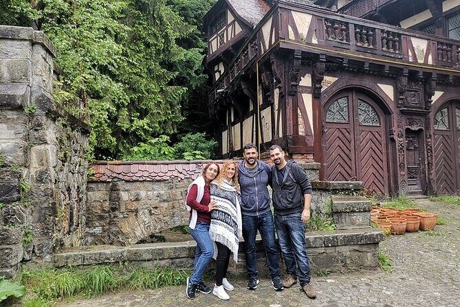Original Carpathian Village Experience and Sinaia in one day tour - Paltinu Lake and dam: the scenic hour that costs you nothing