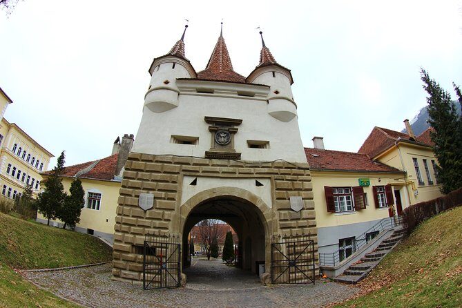 Peles Castle, Bran Castle and Brasov from Bucharest - Price and value: what you’re really paying for