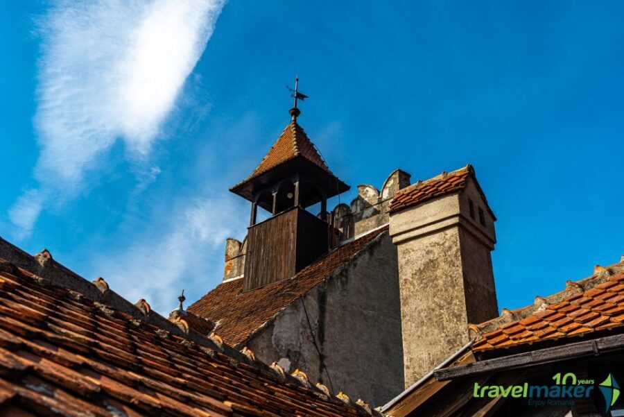 Peles, Dracula's Castles & Brasov: Private Day Trip & Pickup - Peleș Castle: Royal Glam Without the Museum Stiffness