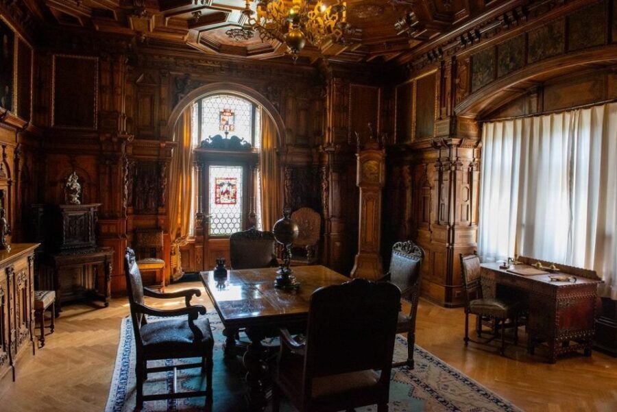 Peles, Dracula's Castles & Brasov: Private Day Trip & Pickup - Timing, Traffic, and the Days When Return Runs Late