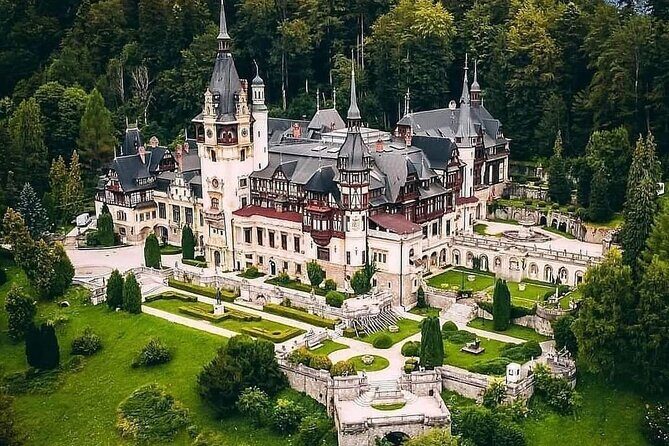 Premium 8-Day Private Culinary Vacation in Romania - Bucharest Food Stops: Manuc’s Inn, Caru’cu Bere, and Obor Market