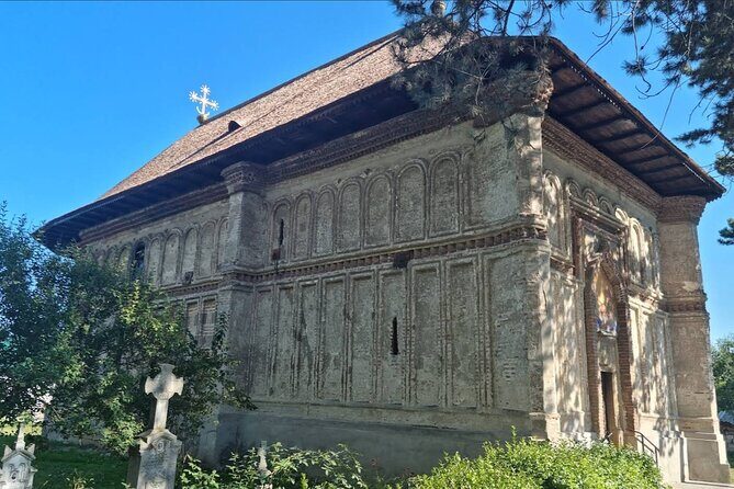 Princely Court of Târgoviște and Curtea de Argeș Monastery - Should you book this Princely Court and monastery day trip?