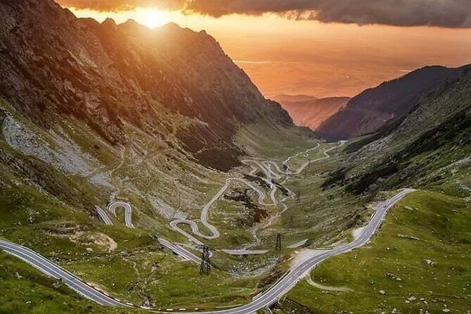 Private 4-Day Tour in Transylvania including Transfagarasan Road from Bucharest - Key things that make this tour work
