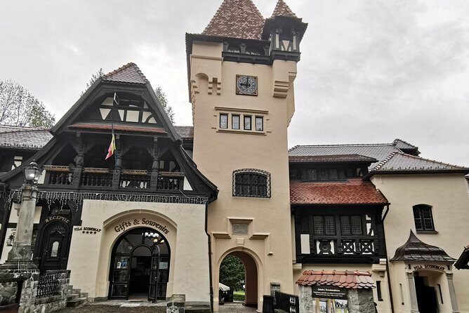 Private Day Tour - Transylvania & Dracula's Castle Through The BackDoor! - Guides and timing: why names like Jony and Andrei matter
