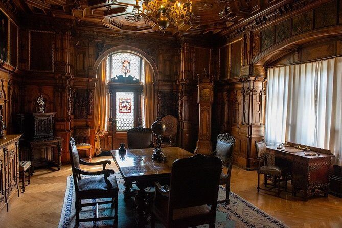 Private Full Day Trip to Peles & Bran (Dracula’s) Castles &Brasov - The guide and driver make it feel worth the money