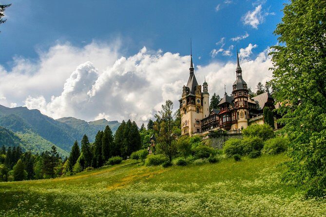 Private Full Day Trip to Peles & Bran (Dracula’s) Castles &Brasov - Practical tips for a better day (and fewer frustrations)