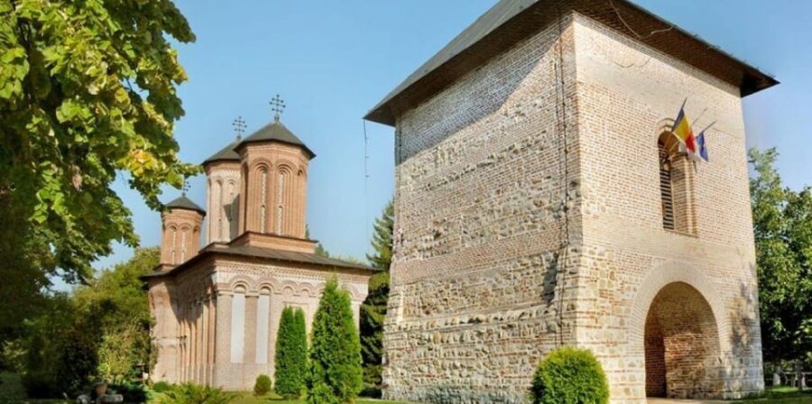 Private Tour from Bucharest to Dracula's tomb and Mogosoaia - Snagov Monastery: where Vlad the Impaler’s legend meets the lake