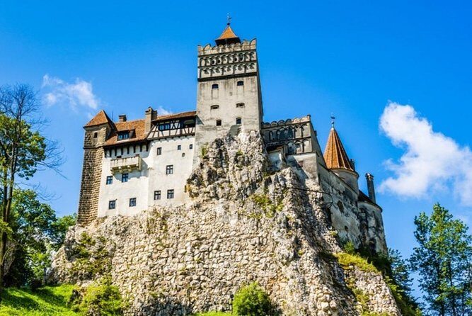 Private tour to Bran Dracula's Castle and Peleș Royal Castle - FAQ