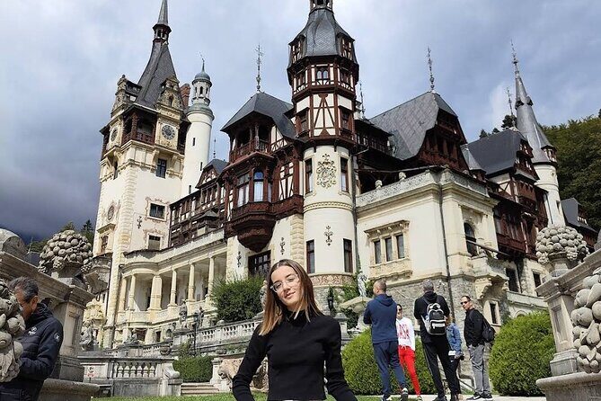 Private Tour to Dracula's Castle, Brașov City & Peleș Castle - The Driving Day: What “Strict Schedule” Really Means