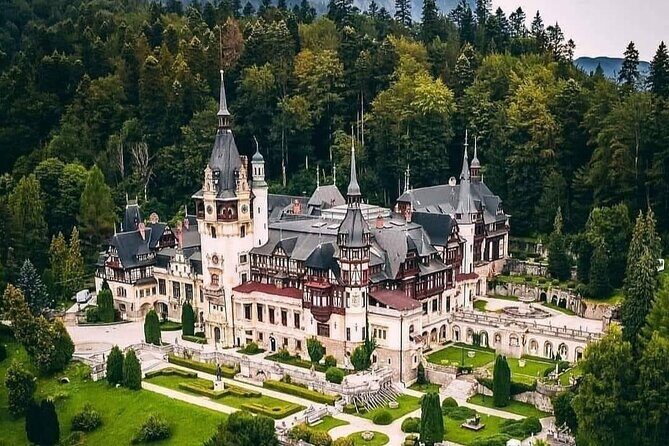 Private Tour to Dracula's Castle, Brașov City & Peleș Castle - Peles Castle in Sinaia: The Timing Rule You Must Not Ignore