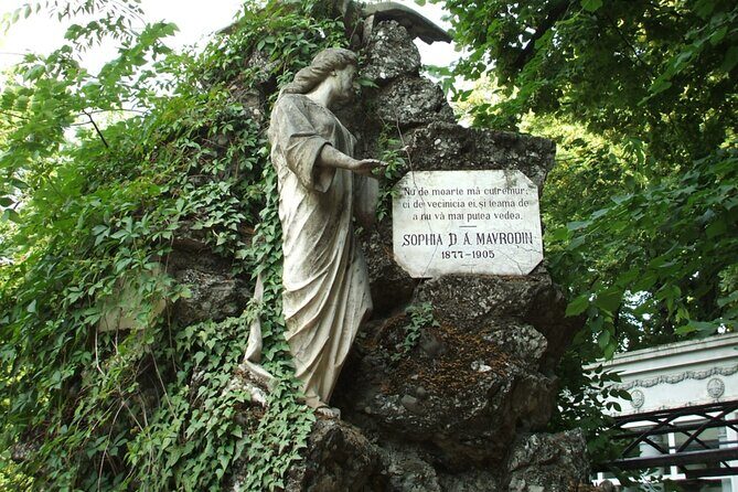 Quest Experience in Bellu Cemetery Bucharest - Key things to know before you go