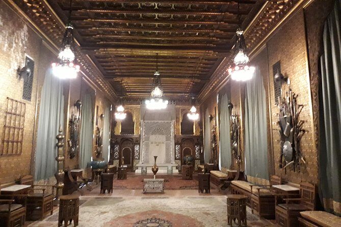 Royal Delights - Sinaia with Peles Palace and Gardens Day Trip from Bucharest - Manastirea Sinaia: a 300-year-old reset