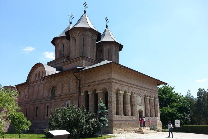 Searching for Dracula: Private Day Trip from Bucharest - Dracula from Bucharest without the driving headache