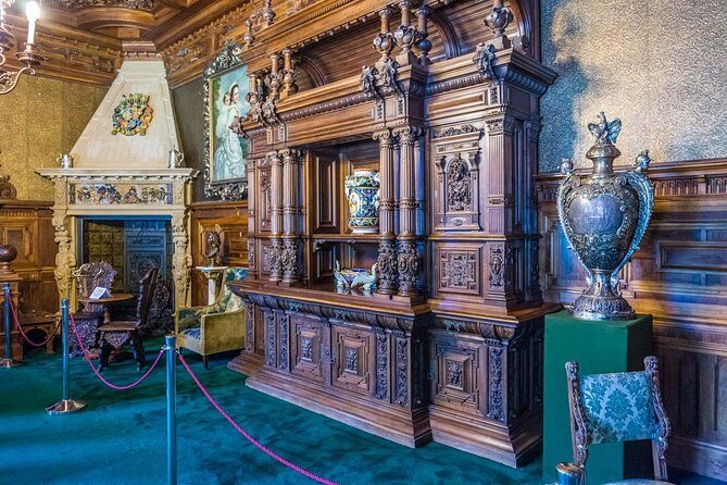 Small-Group Day Trip to Dracula's Castle, Brasov and Peles Castle - How to make the most of 2 hours at each castle