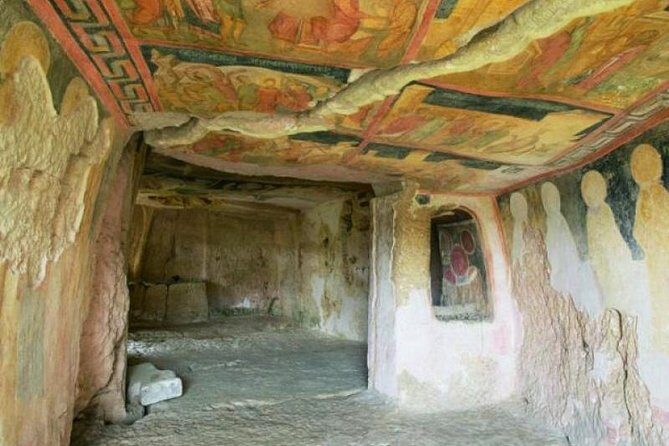 Small-Group Day Trip to North Bulgaria - Arbanasi: A Quick Village Stop That’s Low-Cost and Pleasant