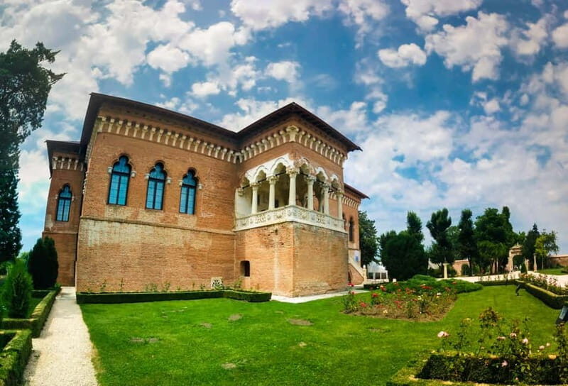 Small Group Tour to Mogosoaia Palace & Snagov Monastery - Mogosoaia Palace: Brancovenesc architecture and a “palace after the palace”