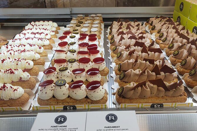 Sweet Delights History and Desserts Walking Tour in Bucharest - Stop 5: Old Town and the Papanasi Finale
