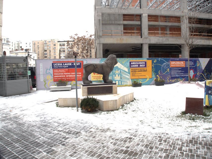 The Jewish heritage of Bucharest - half day walking tour - Jewish Community Museum: history you can read with your feet