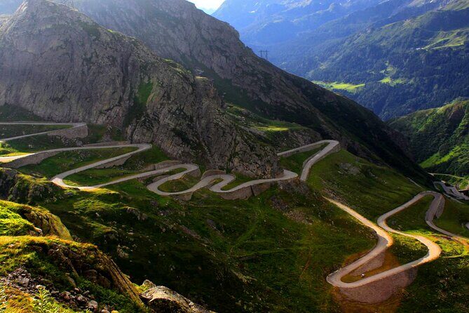 Transfăgărășan Highway & Balea Lake - Private Tour from Bucharest - Transfăgărășan Highway (About 1 Hour): The Road Everyone Photographs
