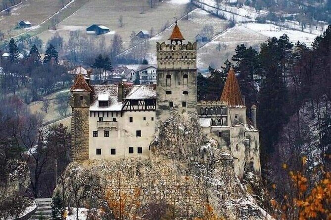 Transfer Bucharest -Brasov with Targoviste and Bran Castle visits - Who should book this Transylvania transfer day