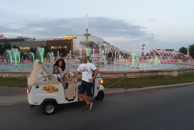 Tuk Tuk Bucharest Private Tour - Unique Experience. - University Square: a dense cluster of landmarks in one stop