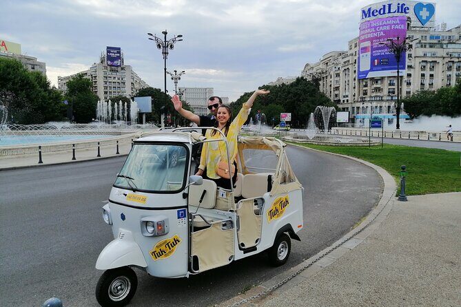 Tuk Tuk Bucharest Tour - Unique Experience in town! - Bucharest fountains and Victoria Palace: choreographed water and government landmarks