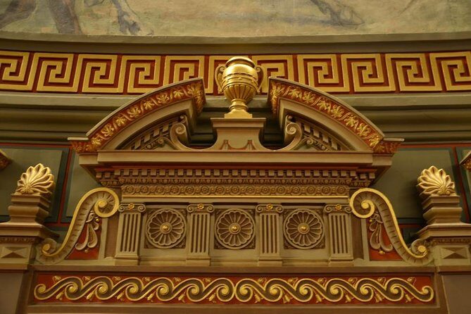 Walking tour of Bucharest - How the guide makes the walk feel worth the money